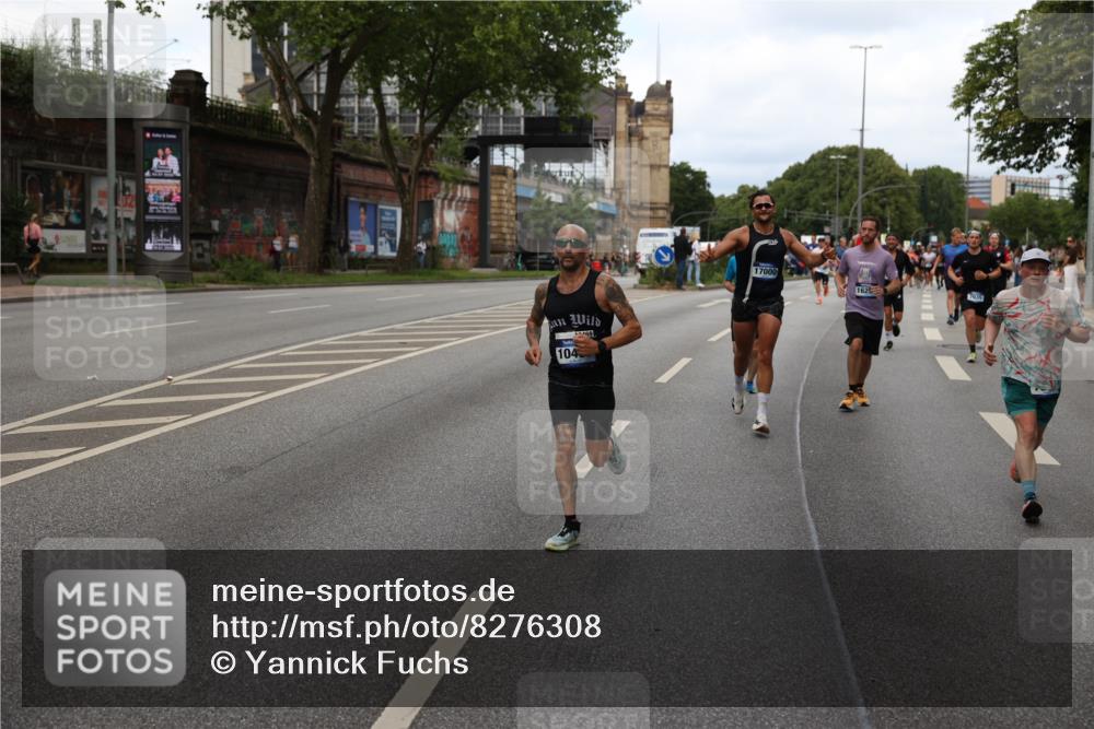 29.06.2025 - hella hamburg halbmarathon Yannick Fuchs http://msf.ph/oto/8276308 29.06.2025 10:37:16 20KM 1353, 1675, 1700, 1735, 2233, 2653, 4235, 5011, 5124, 5477, 7035, 7448, 7734, 7865, 9364, 9371, 9534, 9833, 10216, 10469, 11907, 12839, 14226, 14447, 14560, 14813, 15095, 15255, 15297, 15301, 15328, 15535, 15851, 16295, 16333, 16677, 17000, 17177, 17733, 17911, 18004, 18275, 18304, 18559, 18632, 18659, 18680, 18987 meine-sportfotos.de