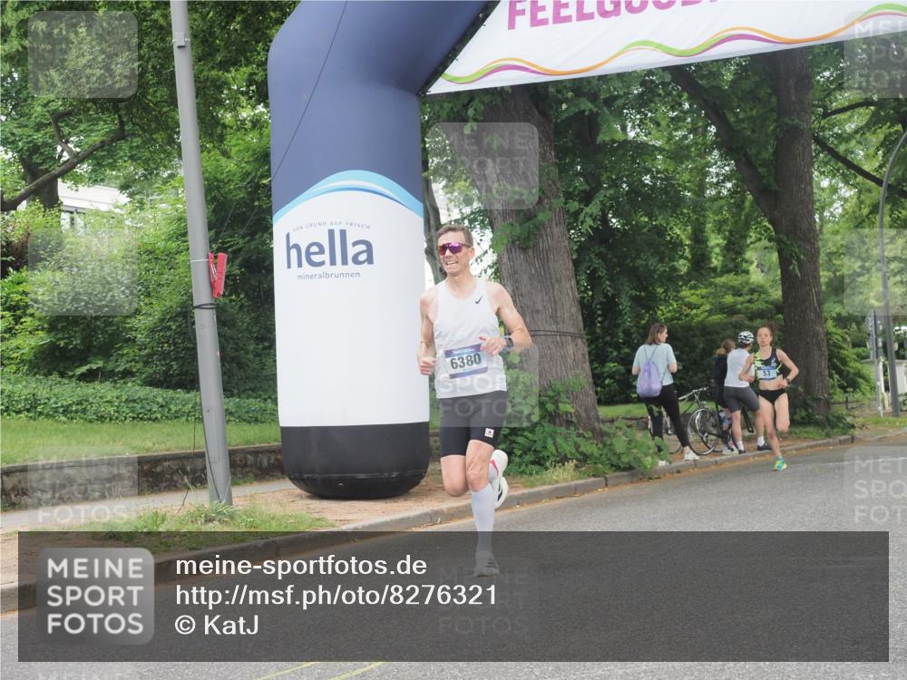29.06.2025 - hella hamburg halbmarathon KatJ http://msf.ph/oto/8276321 29.06.2025 10:09:48 Zwischen KM18-KM19  meine-sportfotos.de