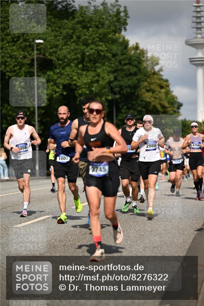 29.06.2025 - hella hamburg halbmarathon Dr. Thomas Lammeyer http://msf.ph/oto/8276322 29.06.2025 09:52:56 Kennedybrücke 1603, 2044, 2707, 2745, 2750, 2849, 2980, 3014, 3116, 3136, 4148, 4766, 5050, 5124, 5648, 6149, 6771, 7035, 7109, 7229, 8358, 8465, 9686, 9914, 10369, 11177 meine-sportfotos.de