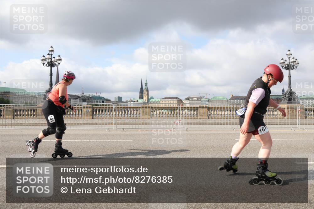 29.06.2025 - hella hamburg halbmarathon Lena Gebhardt http://msf.ph/oto/8276385 29.06.2025 09:05:00 Lombardsbrücke  meine-sportfotos.de