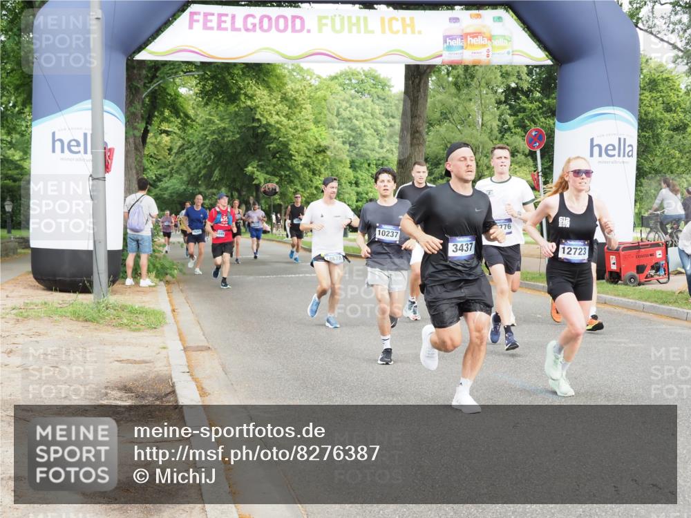 29.06.2025 - hella hamburg halbmarathon MichiJ http://msf.ph/oto/8276387 29.06.2025 10:31:45 Zwischen KM18-KM19 3437, 3928, 7185, 8664, 10237, 10669, 12723, 12776, 15383, 16697, 17251, 18650, 18678, 19038, 19051 meine-sportfotos.de