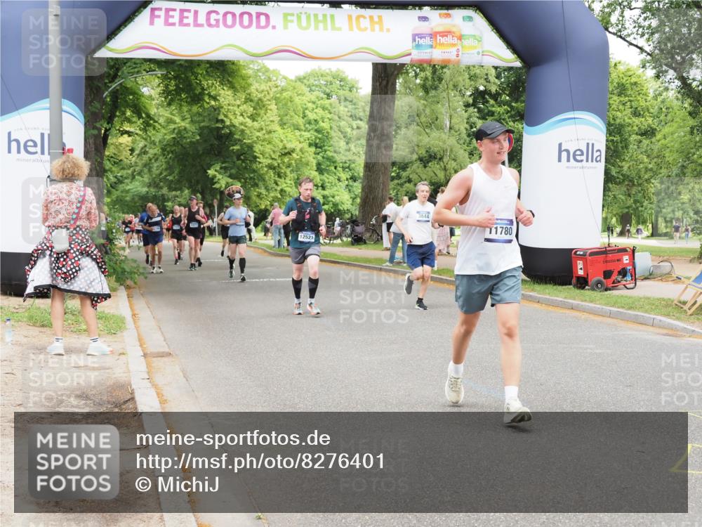 29.06.2025 - hella hamburg halbmarathon MichiJ http://msf.ph/oto/8276401 29.06.2025 10:57:02 Zwischen KM18-KM19 3844, 9338, 9663, 10700, 11780, 12521 meine-sportfotos.de