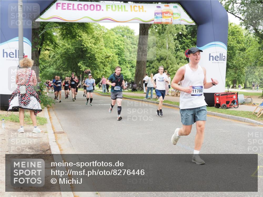 29.06.2025 - hella hamburg halbmarathon MichiJ http://msf.ph/oto/8276446 29.06.2025 10:57:02 Zwischen KM18-KM19 3844, 9338, 9663, 10700, 11780, 12521 meine-sportfotos.de