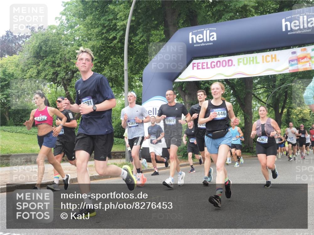 29.06.2025 - hella hamburg halbmarathon KatJ http://msf.ph/oto/8276453 29.06.2025 10:40:19 Zwischen KM18-KM19 1151, 1258, 2082, 3952, 4029, 5907, 8361 meine-sportfotos.de