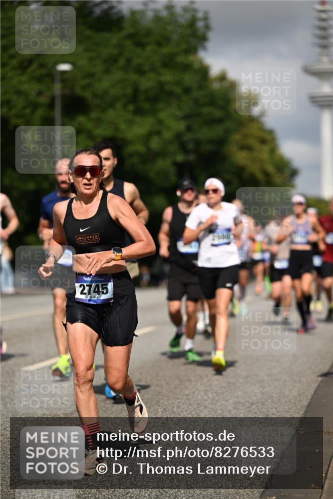 29.06.2025 - hella hamburg halbmarathon Dr. Thomas Lammeyer http://msf.ph/oto/8276533 29.06.2025 09:52:57 Kennedybrücke 1603, 2044, 2707, 2745, 2750, 2849, 2980, 3014, 3116, 3136, 4148, 4766, 5050, 5124, 5648, 6149, 6771, 7035, 7109, 7229, 8358, 8465, 9686, 9914, 11177 meine-sportfotos.de