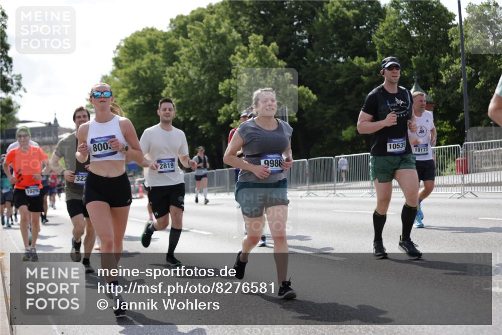 29.06.2025 - hella hamburg halbmarathon Jannik Wohlers http://msf.ph/oto/8276581 29.06.2025 10:02:13 Lombardsbrücke 1128, 1702, 1733, 2685, 2712, 2819, 3225, 3780, 3919, 3976, 4066, 5734, 6708, 6752, 6860, 7049, 7323, 7869, 7888, 8003, 8364, 8624, 8662, 8749, 9006, 9131, 9554, 9986, 10128, 10295, 10539, 11250, 11515, 11670, 11702, 11782, 11968, 12978, 13184, 13488, 13491, 13868, 13932, 14732, 15291, 15394, 15834, 15993, 17077, 17533, 17757, 17836, 17931, 17939, 18624, 19117, 19146, 19165, 19173, 19176 meine-sportfotos.de
