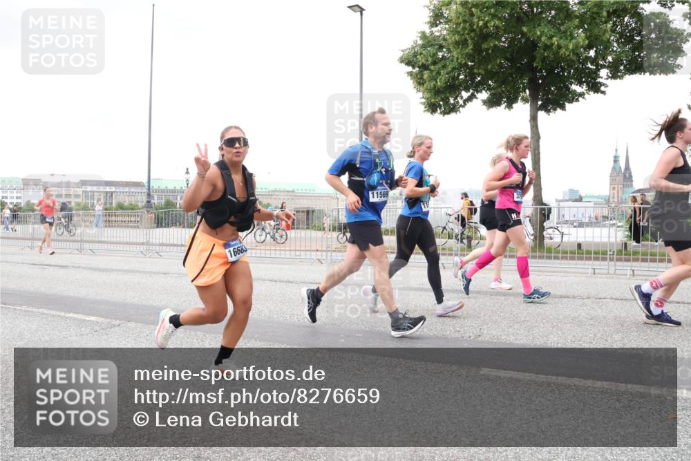 29.06.2025 - hella hamburg halbmarathon Lena Gebhardt http://msf.ph/oto/8276659 29.06.2025 10:54:43 Lombardsbrücke 16683, 11569, 379, 1198, 1762, 1822, 1949, 2084, 2244, 2532, 2566, 2586, 2632, 3002, 3364, 3761, 3795, 3857, 4191, 4192, 4720, 4971, 5157, 5185, 5216, 5309, 5392, 5500, 5727, 5882, 5933, 5993, 6023, 6279, 6839, 6982, 7498, 7670, 7874, 7946, 7986, 8012, 8186, 8801, 8803, 9130, 9521, 9596, 10109, 10331, 10471, 10686, 11033, 11226, 11287, 11354, 11567, 11569, 12240, 12268, 12270, 12930, 13272, 13283, 13944, 13945, 13979, 13980 meine-sportfotos.de