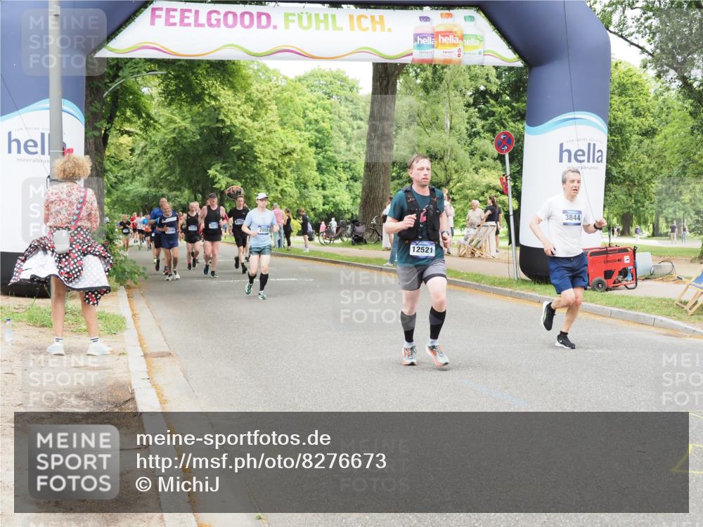 29.06.2025 - hella hamburg halbmarathon MichiJ http://msf.ph/oto/8276673 29.06.2025 10:57:03 Zwischen KM18-KM19 3844, 9663, 10700, 11780, 12521 meine-sportfotos.de