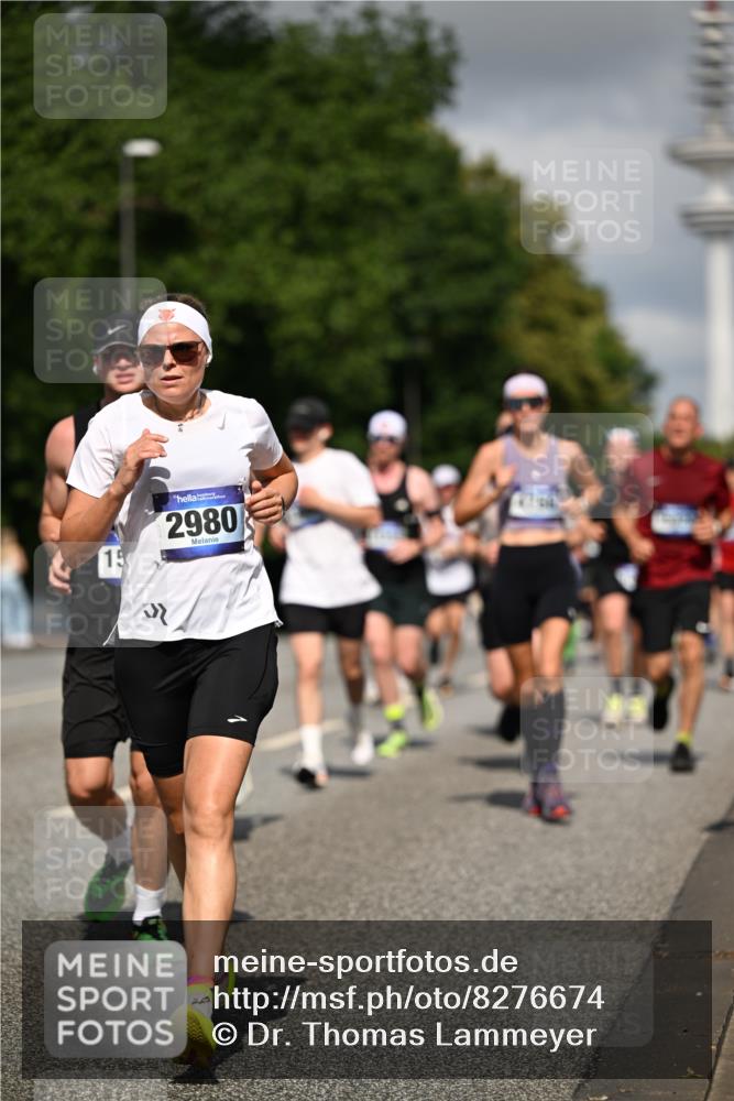 29.06.2025 - hella hamburg halbmarathon Dr. Thomas Lammeyer http://msf.ph/oto/8276674 29.06.2025 09:52:59 Kennedybrücke 1343, 1603, 2044, 2707, 2745, 2750, 2849, 2980, 3014, 3116, 3136, 3282, 4148, 4766, 5050, 5124, 5648, 6149, 6771, 7035, 7109, 7229, 8358, 8465, 9296, 9686, 9914, 10930, 11177 meine-sportfotos.de