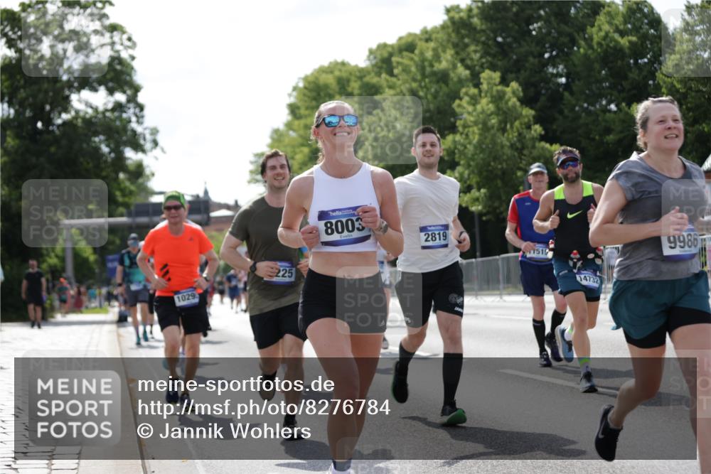 29.06.2025 - hella hamburg halbmarathon Jannik Wohlers http://msf.ph/oto/8276784 29.06.2025 10:02:14 Lombardsbrücke 1702, 1733, 2685, 2712, 2819, 3225, 3780, 3919, 3976, 4066, 5734, 6752, 6860, 7049, 7869, 7888, 8003, 8364, 8624, 8662, 8749, 9006, 9131, 9554, 9986, 10128, 10295, 10539, 11250, 11515, 11670, 11702, 11782, 11968, 12978, 13184, 13488, 13491, 13932, 14732, 15291, 15394, 15834, 15993, 16654, 17077, 17757, 17836, 17931, 17939, 18624, 19117, 19146, 19165, 19173, 19176 meine-sportfotos.de