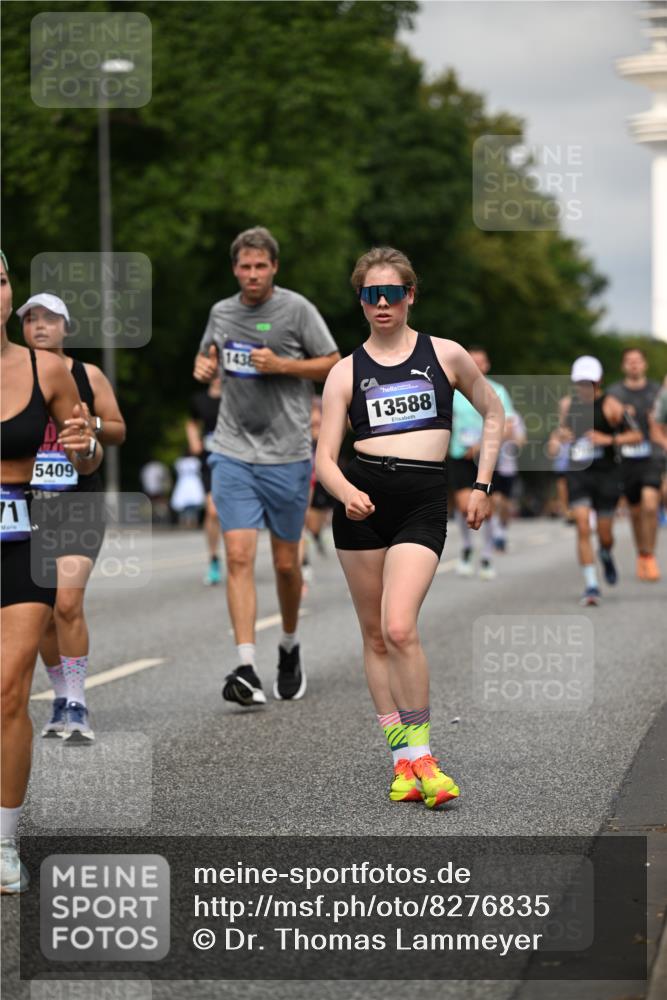 29.06.2025 - hella hamburg halbmarathon Dr. Thomas Lammeyer http://msf.ph/oto/8276835 29.06.2025 10:15:39 Kennedybrücke 1062, 1166, 1992, 2661, 4227, 5254, 5990, 5991, 7474, 7571, 8368, 9169, 9191, 10042, 10428 meine-sportfotos.de