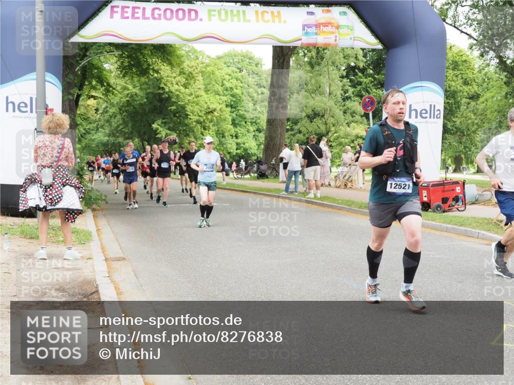 29.06.2025 - hella hamburg halbmarathon MichiJ http://msf.ph/oto/8276838 29.06.2025 10:57:04 Zwischen KM18-KM19 2055, 3844, 9663, 10700, 11780, 12521 meine-sportfotos.de