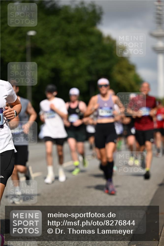 29.06.2025 - hella hamburg halbmarathon Dr. Thomas Lammeyer http://msf.ph/oto/8276844 29.06.2025 09:52:59 Kennedybrücke 1343, 1603, 2044, 2707, 2745, 2750, 2849, 2980, 3014, 3116, 3136, 3282, 4148, 4766, 5050, 5124, 5648, 6149, 6771, 7035, 7109, 7229, 8358, 8465, 9296, 9686, 9914, 10930, 11177 meine-sportfotos.de