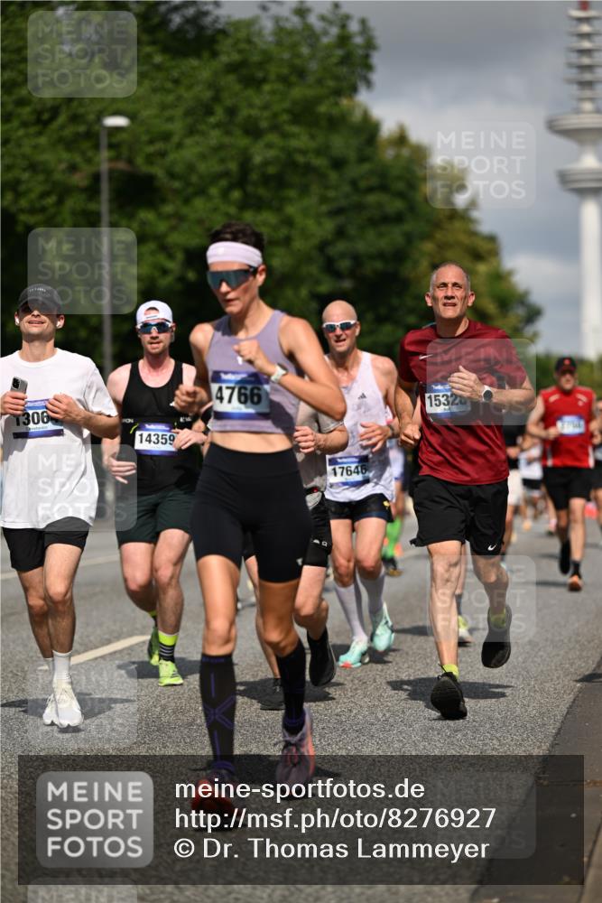 29.06.2025 - hella hamburg halbmarathon Dr. Thomas Lammeyer http://msf.ph/oto/8276927 29.06.2025 09:53:01 Kennedybrücke 1343, 1603, 2044, 2707, 2745, 2750, 2849, 2980, 3014, 3116, 3136, 3282, 4148, 4766, 5050, 5648, 5889, 6149, 6771, 7035, 7109, 7229, 8358, 8370, 8465, 9264, 9296, 9686, 9914, 10930, 11177 meine-sportfotos.de