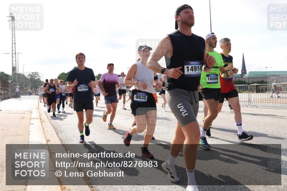 29.06.2025 - hella hamburg halbmarathon Lena Gebhardt http://msf.ph/oto/8276983 29.06.2025 09:57:51 Lombardsbrücke 11208, 16750, 9835, 14914, 23471, 16009, 1086, 1094, 1179, 1193, 1258, 1320, 1321, 1335, 1422, 1563, 1870, 2138, 2252, 2397, 2417, 2444, 2448, 2488, 2612, 2855, 2946, 3048, 3058, 3091, 3096, 3114, 3251, 3698, 3999, 4261, 4299, 4379, 4814, 4986, 5018, 5024, 5032, 5305, 5633, 5672, 5775, 5820, 5907, 6125, 6355, 6356, 6374, 6569, 6580, 6585, 6628, 6754, 6776, 6795, 6942, 7065, 7134, 7221, 7397, 7478, 7509, 7594, 7646, 7724, 7742, 7930, 7932, 7952, 7973, 7976 meine-sportfotos.de