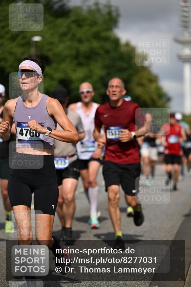 29.06.2025 - hella hamburg halbmarathon Dr. Thomas Lammeyer http://msf.ph/oto/8277031 29.06.2025 09:53:01 Kennedybrücke 1343, 1603, 2044, 2707, 2745, 2750, 2849, 2980, 3014, 3116, 3136, 3282, 4148, 4766, 5050, 5648, 5889, 6149, 6771, 7035, 7109, 7229, 8358, 8370, 8465, 9264, 9296, 9686, 9914, 10930, 11177 meine-sportfotos.de