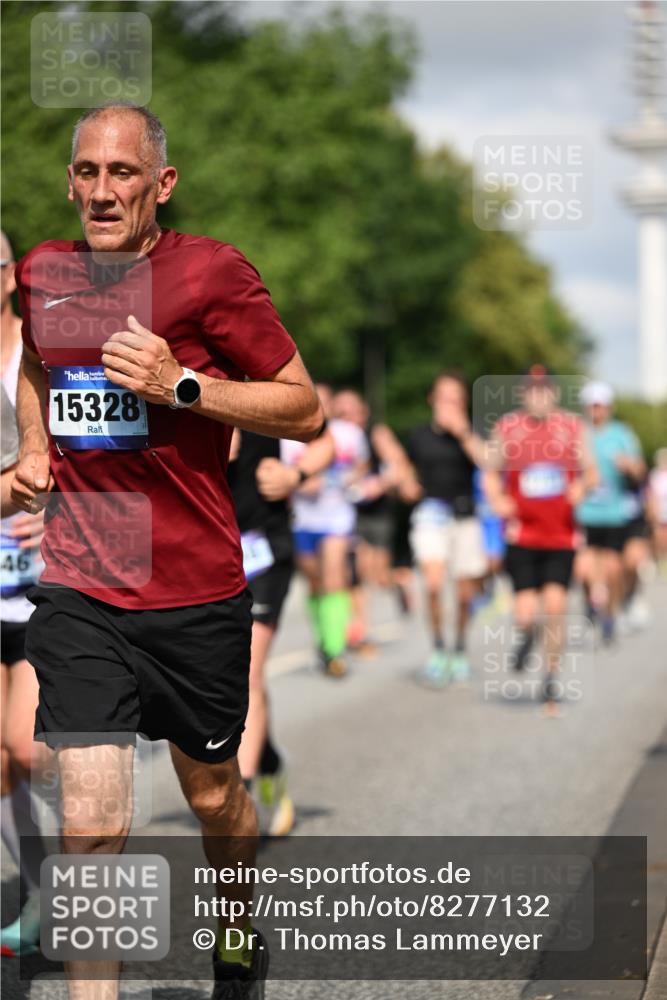 29.06.2025 - hella hamburg halbmarathon Dr. Thomas Lammeyer http://msf.ph/oto/8277132 29.06.2025 09:53:03 Kennedybrücke 1343, 1445, 1603, 2573, 2745, 2750, 2849, 2980, 3014, 3116, 3136, 3282, 4148, 4766, 5648, 5889, 6123, 6149, 6771, 7035, 7109, 7229, 8358, 8370, 8465, 9264, 9296, 9686, 9914, 10930 meine-sportfotos.de