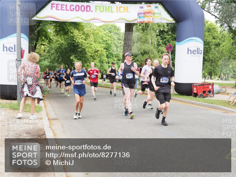 29.06.2025 - hella hamburg halbmarathon MichiJ http://msf.ph/oto/8277136 29.06.2025 10:57:08 Zwischen KM18-KM19 2055, 2277, 3834, 3844, 8755, 10685, 11271, 12521, 13796, 14404 meine-sportfotos.de