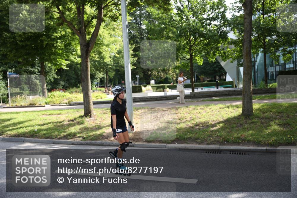29.06.2025 - hella hamburg halbmarathon Yannick Fuchs http://msf.ph/oto/8277197 29.06.2025 09:46:11 20KM  meine-sportfotos.de