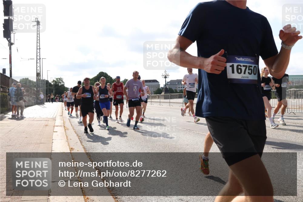 29.06.2025 - hella hamburg halbmarathon Lena Gebhardt http://msf.ph/oto/8277262 29.06.2025 09:57:52 Lombardsbrücke 208, 10860, 7478, 6356, 16750, 14865, 6776, 1086, 1094, 1179, 1193, 1258, 1320, 1321, 1335, 1422, 1563, 1870, 2138, 2252, 2397, 2417, 2444, 2448, 2488, 2612, 2636, 2855, 2946, 3048, 3058, 3091, 3096, 3114, 3251, 3999, 4261, 4299, 4379, 4814, 4986, 5024, 5032, 5305, 5633, 5672, 5775, 5820, 5907, 6125, 6355, 6356, 6374, 6569, 6580, 6585, 6628, 6754, 6776, 6795, 6942, 7065, 7134, 7221, 7397, 7478, 7509, 7594, 7646, 7724, 7742, 7930, 7932, 7952, 7973, 7976 meine-sportfotos.de
