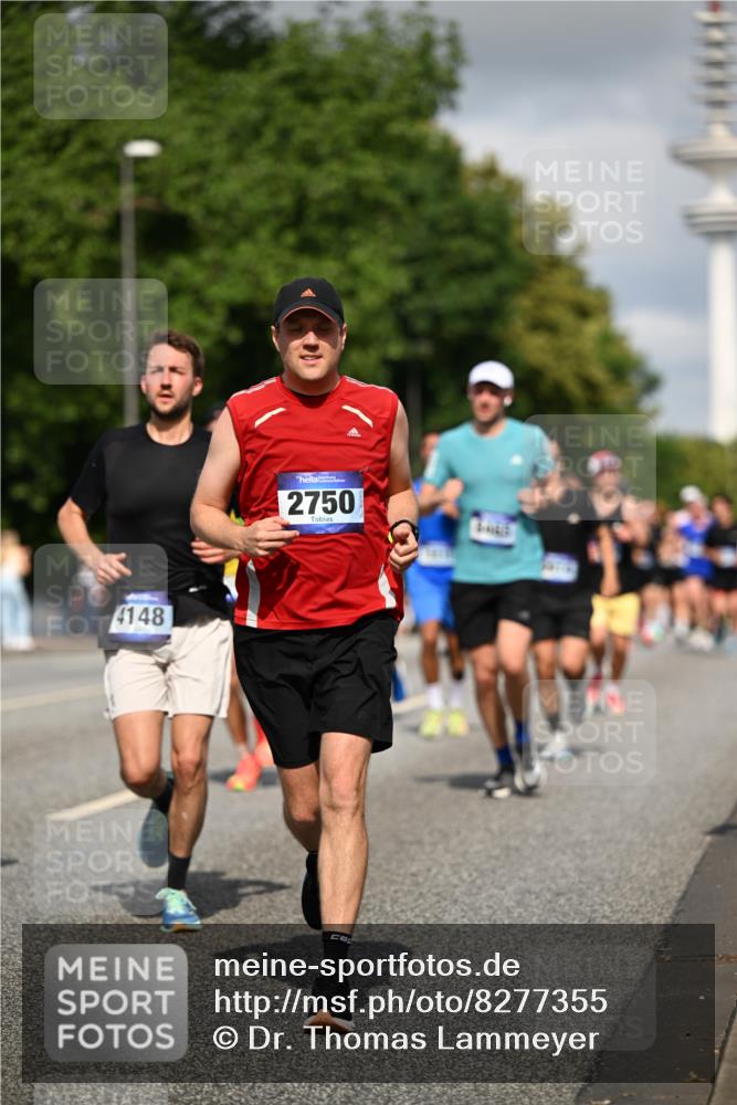 29.06.2025 - hella hamburg halbmarathon Dr. Thomas Lammeyer http://msf.ph/oto/8277355 29.06.2025 09:53:05 Kennedybrücke 1343, 1445, 1603, 2573, 2745, 2750, 2980, 3116, 3136, 3282, 4148, 4766, 5648, 5889, 6123, 6149, 6771, 7035, 7229, 8358, 8370, 8465, 9264, 9265, 9296, 9914, 10930 meine-sportfotos.de