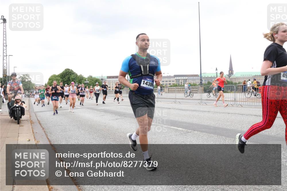 29.06.2025 - hella hamburg halbmarathon Lena Gebhardt http://msf.ph/oto/8277379 29.06.2025 10:54:45 Lombardsbrücke 2244, 14386, 49, 1198, 1822, 1949, 2084, 2244, 2532, 2566, 2586, 2632, 3002, 3364, 3761, 3795, 3857, 4191, 4192, 4720, 4971, 5157, 5185, 5216, 5309, 5392, 5500, 5727, 5882, 5933, 5993, 6023, 6279, 6839, 6982, 7670, 7986, 8012, 8186, 8801, 8803, 9130, 9521, 9596, 10109, 10331, 10471, 10686, 11033, 11226, 11287, 11354, 11567, 11569, 12240, 12268, 12270, 12930, 13272, 13283, 13944, 13945, 13979, 13980 meine-sportfotos.de