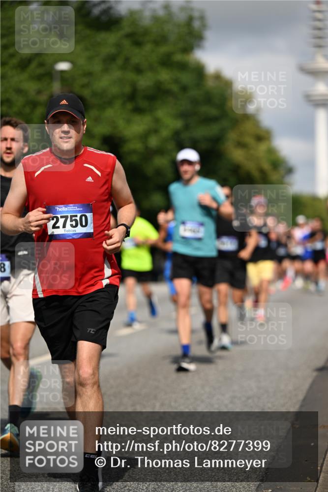 29.06.2025 - hella hamburg halbmarathon Dr. Thomas Lammeyer http://msf.ph/oto/8277399 29.06.2025 09:53:06 Kennedybrücke 1343, 1445, 1603, 2573, 2745, 2750, 2980, 3116, 3136, 3282, 4148, 4766, 5648, 5889, 6123, 6149, 6771, 7035, 7229, 8358, 8370, 8465, 9264, 9265, 9296, 9914, 10930 meine-sportfotos.de