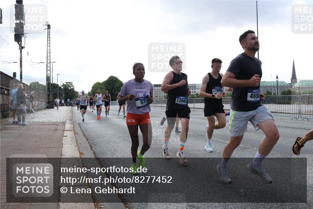 29.06.2025 - hella hamburg halbmarathon Lena Gebhardt http://msf.ph/oto/8277452 29.06.2025 09:45:26 Lombardsbrücke 57, 12988, 17802, 4698, 57, 1707, 1758, 1827, 1990, 2689, 2746, 3043, 3201, 4050, 4129, 4679, 4698, 4749, 5070, 5269, 5328, 5746, 5826, 6358, 6619, 6781, 7272, 7389, 7481, 7651, 7723, 8190, 8209, 8883, 9137, 9381, 9571, 9634, 10017, 10171, 10486, 10876, 11120, 11169, 11413, 11857, 12049, 12234, 12308, 12595, 12691, 12900, 12988, 13066, 13618, 14028, 14140, 14164, 14289, 15672, 15883, 16157, 16713, 16818, 17428 meine-sportfotos.de
