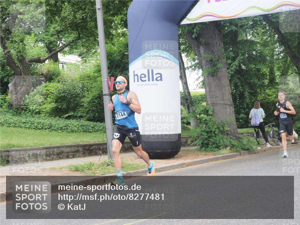 29.06.2025 - hella hamburg halbmarathon KatJ http://msf.ph/oto/8277481 29.06.2025 10:09:56 Zwischen KM18-KM19 53, 6380 meine-sportfotos.de