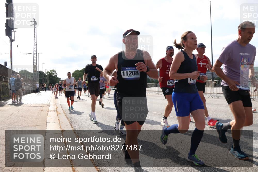 29.06.2025 - hella hamburg halbmarathon Lena Gebhardt http://msf.ph/oto/8277487 29.06.2025 09:57:54 Lombardsbrücke 7976, 2961, 11208, 6356, 1086, 1094, 1179, 1193, 1258, 1320, 1321, 1335, 1422, 1563, 1870, 2070, 2138, 2252, 2397, 2417, 2444, 2448, 2488, 2612, 2636, 2711, 2946, 3048, 3058, 3091, 3096, 3114, 3251, 3999, 4261, 4379, 4814, 4986, 5024, 5032, 5305, 5633, 5672, 5775, 5820, 5907, 6164, 6355, 6356, 6374, 6569, 6580, 6585, 6628, 6754, 6776, 6795, 7065, 7134, 7221, 7397, 7409, 7478, 7509, 7594, 7646, 7724, 7742, 7930, 7932, 7952, 7973, 7976, 8508 meine-sportfotos.de