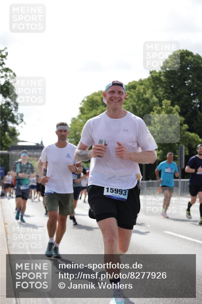 29.06.2025 - hella hamburg halbmarathon Jannik Wohlers http://msf.ph/oto/8277926 29.06.2025 10:02:17 Lombardsbrücke 1702, 2685, 2819, 3225, 3630, 3919, 5734, 6752, 7888, 8003, 8364, 8624, 8662, 8749, 9006, 9554, 9986, 10128, 10295, 10539, 11250, 11515, 11702, 11782, 11968, 13184, 13488, 13491, 14732, 15394, 15698, 15834, 15993, 16233, 16237, 16654, 17077, 17757, 17931, 17939, 19117, 19146, 19165, 19173, 19176 meine-sportfotos.de