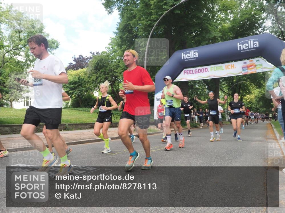 29.06.2025 - hella hamburg halbmarathon KatJ http://msf.ph/oto/8278113 29.06.2025 10:40:28 Zwischen KM18-KM19 1061, 1499, 1549, 2074, 4770, 6511, 6512, 6628, 6897, 7177, 7274 meine-sportfotos.de