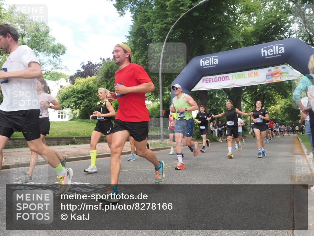 29.06.2025 - hella hamburg halbmarathon KatJ http://msf.ph/oto/8278166 29.06.2025 10:40:28 Zwischen KM18-KM19 1061, 1499, 1549, 2074, 4770, 6511, 6512, 6628, 6897, 7177, 7274 meine-sportfotos.de