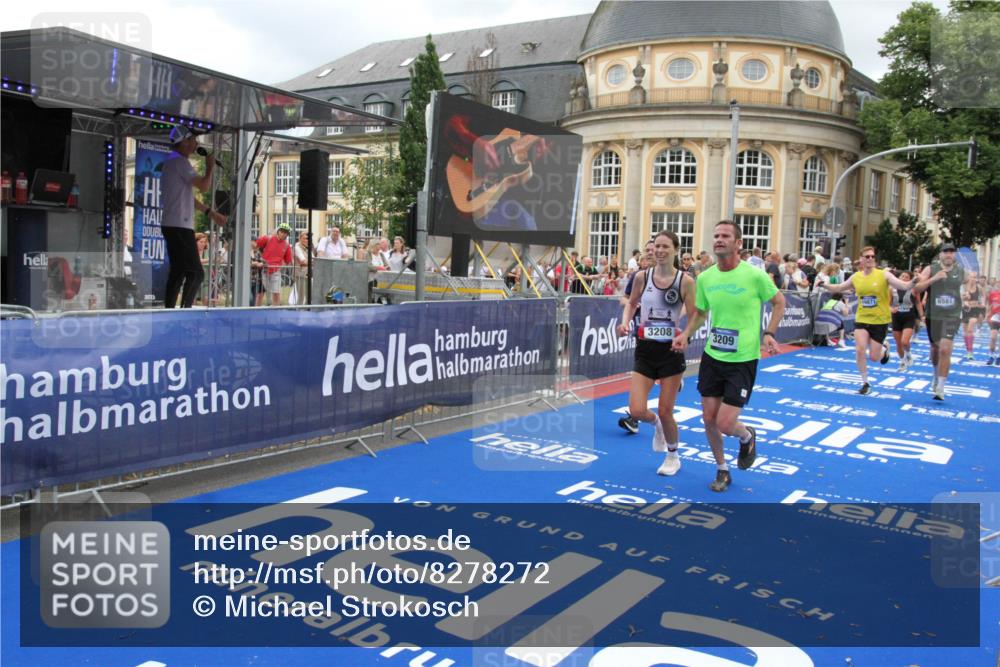 29.06.2025 - hella hamburg halbmarathon Michael Strokosch http://msf.ph/oto/8278272 29.06.2025 10:54:11 Ziel 1410, 3208, 3209, 3898, 5638, 6294, 6443, 6581, 8390, 9032, 9791, 11499, 12213, 12379, 13397, 13794, 15524, 16780, 16871 meine-sportfotos.de