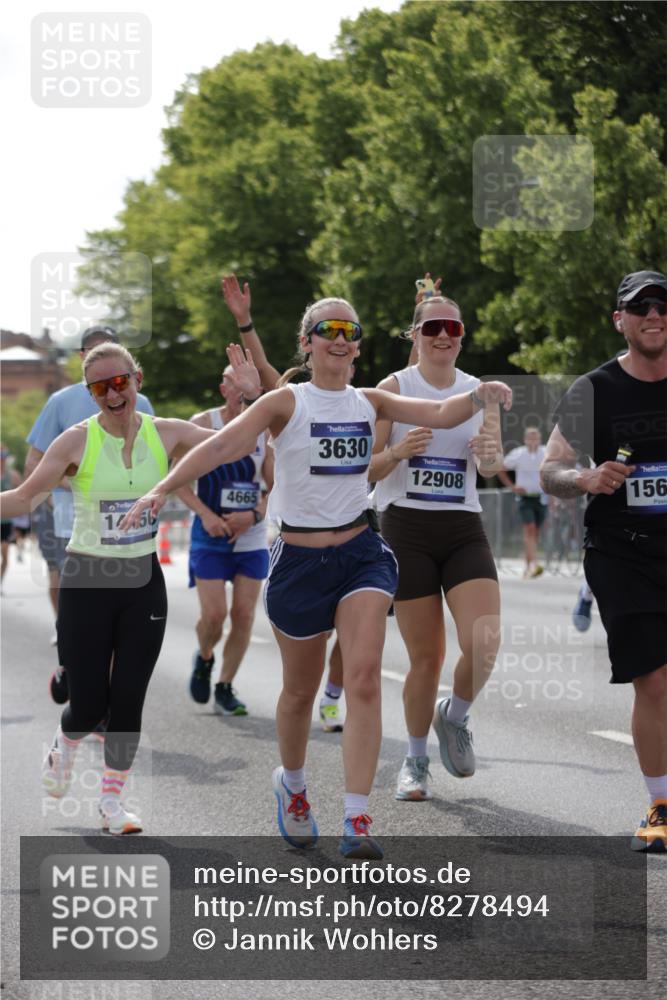 29.06.2025 - hella hamburg halbmarathon Jannik Wohlers http://msf.ph/oto/8278494 29.06.2025 10:02:26 Lombardsbrücke 2819, 3225, 3630, 3919, 4204, 4613, 4665, 4904, 5734, 6752, 6815, 6997, 7888, 8364, 8481, 8483, 8614, 8624, 9006, 10128, 10295, 10539, 11250, 11515, 11935, 11968, 12908, 13184, 14224, 14456, 14732, 15217, 15394, 15698, 15834, 15963, 15993, 16160, 16233, 16237, 16654, 17757, 19173 meine-sportfotos.de