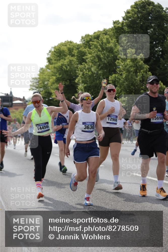29.06.2025 - hella hamburg halbmarathon Jannik Wohlers http://msf.ph/oto/8278509 29.06.2025 10:02:27 Lombardsbrücke 1482, 3630, 3919, 4204, 4613, 4665, 4904, 5734, 6752, 6815, 6997, 7888, 8364, 8481, 8483, 8614, 8624, 9006, 10128, 10295, 11250, 11515, 11935, 11968, 12908, 13184, 14224, 14456, 14732, 15217, 15394, 15698, 15834, 15963, 15993, 16160, 16233, 16237, 16654, 17757 meine-sportfotos.de