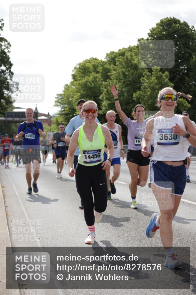 29.06.2025 - hella hamburg halbmarathon Jannik Wohlers http://msf.ph/oto/8278576 29.06.2025 10:02:27 Lombardsbrücke 1482, 3630, 3919, 4204, 4613, 4665, 4904, 5734, 6752, 6815, 6997, 7888, 8364, 8481, 8483, 8614, 8624, 9006, 10128, 10295, 11250, 11515, 11935, 11968, 12908, 13184, 14224, 14456, 14732, 15217, 15394, 15698, 15834, 15963, 15993, 16160, 16233, 16237, 16654, 17757 meine-sportfotos.de