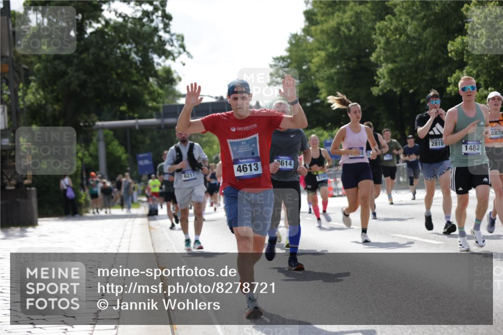 29.06.2025 - hella hamburg halbmarathon Jannik Wohlers http://msf.ph/oto/8278721 29.06.2025 10:02:34 Lombardsbrücke 1414, 1482, 2780, 2782, 2810, 3630, 4204, 4613, 4665, 4904, 6208, 6217, 6815, 6997, 7210, 7211, 8481, 8483, 8614, 11935, 12169, 12422, 12908, 13184, 13664, 14224, 14456, 14493, 15217, 15698, 15963, 16160, 16233, 16237, 16355, 16654, 16824, 18359, 18827 meine-sportfotos.de