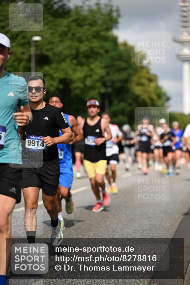 29.06.2025 - hella hamburg halbmarathon Dr. Thomas Lammeyer http://msf.ph/oto/8278816 29.06.2025 09:53:09 Kennedybrücke 1343, 1445, 1603, 1800, 2573, 2745, 2750, 2949, 2980, 3116, 3136, 3282, 4148, 4766, 5248, 5648, 5889, 6123, 6149, 7035, 7229, 8358, 8370, 8465, 9264, 9265, 9296, 9914, 10930 meine-sportfotos.de