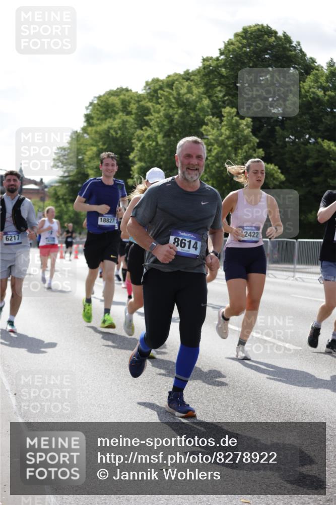 29.06.2025 - hella hamburg halbmarathon Jannik Wohlers http://msf.ph/oto/8278922 29.06.2025 10:02:37 Lombardsbrücke 1414, 1482, 2780, 2782, 2810, 3572, 3630, 4204, 4613, 4665, 4904, 6208, 6217, 6815, 6997, 7210, 7211, 8481, 8483, 8614, 9439, 10824, 11935, 12169, 12422, 12908, 13036, 13664, 13874, 14224, 14225, 14456, 14493, 15217, 15698, 15963, 16160, 16233, 16237, 16355, 16824, 18359, 18827 meine-sportfotos.de