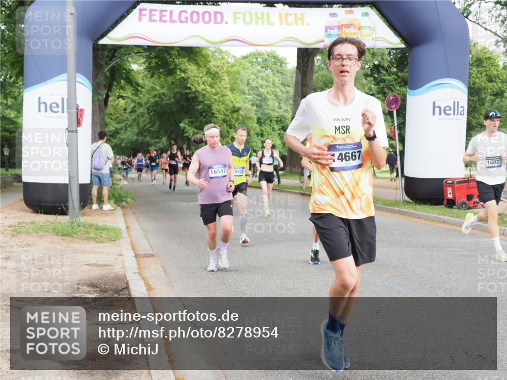 29.06.2025 - hella hamburg halbmarathon MichiJ http://msf.ph/oto/8278954 29.06.2025 10:31:55 Zwischen KM18-KM19 3109, 11469, 11778, 14667, 14798, 14849, 15862, 15932, 16105, 16301, 16314, 16547, 16677, 16997 meine-sportfotos.de