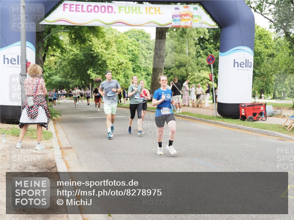 29.06.2025 - hella hamburg halbmarathon MichiJ http://msf.ph/oto/8278975 29.06.2025 10:57:28 Zwischen KM18-KM19 2990, 3691, 5423, 9975, 13788, 14015, 14488, 15307, 15586, 15700, 16134, 16437, 17128, 17472, 18493 meine-sportfotos.de