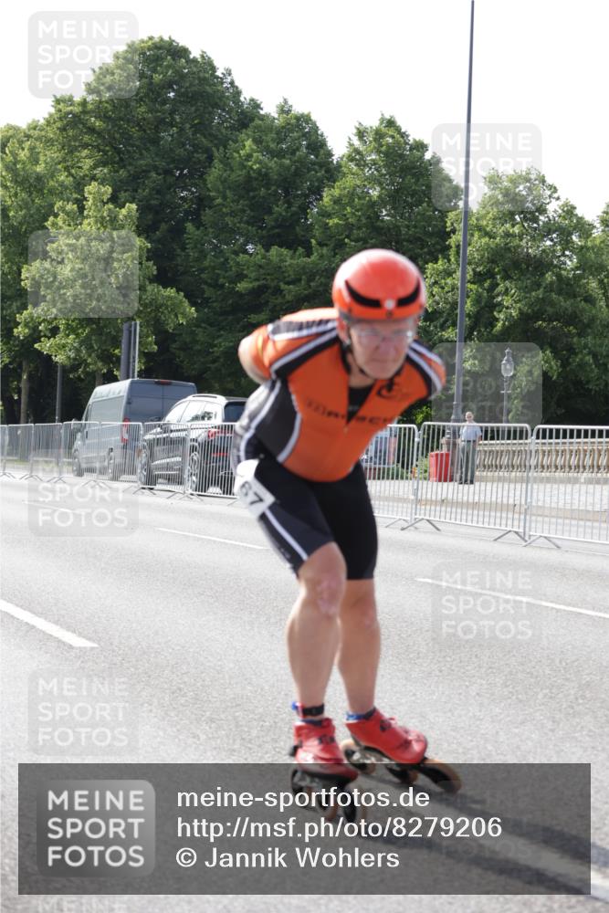 29.06.2025 - hella hamburg halbmarathon Jannik Wohlers http://msf.ph/oto/8279206 29.06.2025 08:52:39 Lombardsbrücke  meine-sportfotos.de