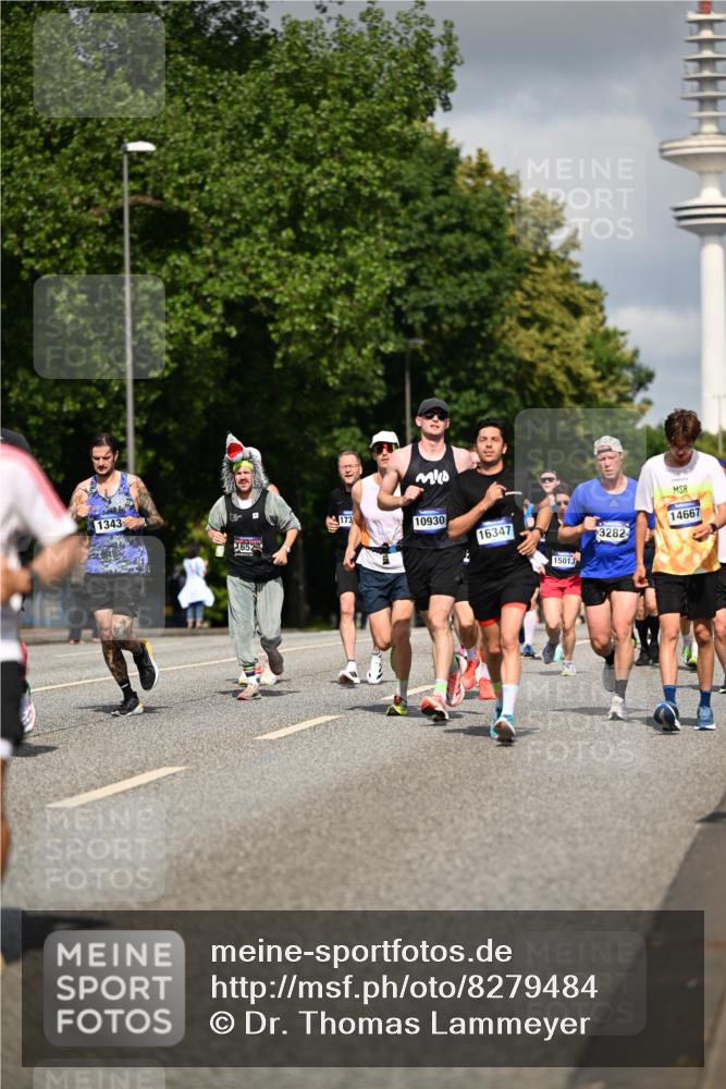 29.06.2025 - hella hamburg halbmarathon Dr. Thomas Lammeyer http://msf.ph/oto/8279484 29.06.2025 09:53:12 Kennedybrücke 1343, 1445, 1800, 1975, 2324, 2573, 2750, 2949, 3116, 3136, 3282, 3431, 4148, 4303, 4425, 4766, 5248, 5648, 5889, 6123, 6149, 7035, 7229, 8358, 8370, 8465, 9264, 9265, 9296, 9914, 10930 meine-sportfotos.de