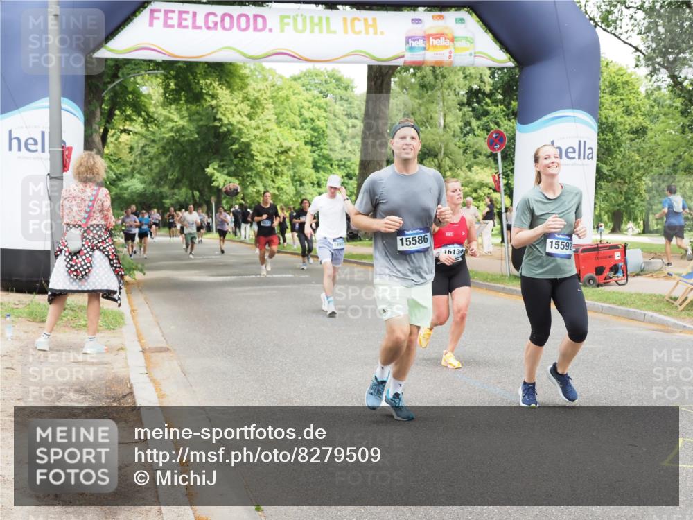 29.06.2025 - hella hamburg halbmarathon MichiJ http://msf.ph/oto/8279509 29.06.2025 10:57:30 Zwischen KM18-KM19 2990, 5423, 13788, 15586, 16134, 17472, 18493, 18957 meine-sportfotos.de
