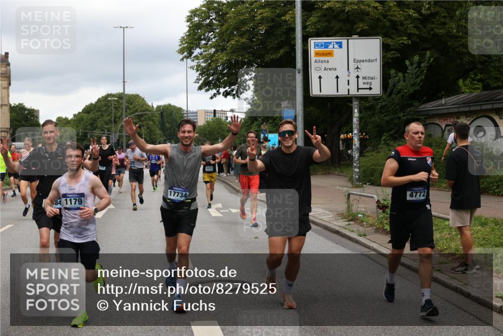 29.06.2025 - hella hamburg halbmarathon Yannick Fuchs http://msf.ph/oto/8279525 29.06.2025 10:49:39 20KM 1179, 1193, 1834, 2612, 3037, 3058, 3668, 4249, 4951, 5643, 5672, 6569, 6591, 6924, 7147, 7221, 7594, 7976, 8255, 8573, 8691, 9361, 9562, 10582, 11039, 11231, 12196, 12545, 13234, 13236, 13470, 13474, 14365, 15184, 15300, 15484, 15584, 15818, 15884, 16176, 16213, 16401, 16521, 16786, 17133, 17259, 17615, 17640, 17642, 17734, 17940, 18064, 18212, 18290, 18340, 18495, 18741, 18746, 18835, 19047, 19120, 19152 meine-sportfotos.de
