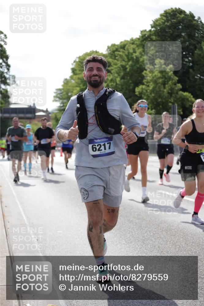 29.06.2025 - hella hamburg halbmarathon Jannik Wohlers http://msf.ph/oto/8279559 29.06.2025 10:02:39 Lombardsbrücke 1414, 1482, 2780, 2782, 2810, 3572, 4204, 4613, 4665, 4904, 6208, 6217, 6815, 6997, 7210, 7211, 8481, 8483, 8614, 9439, 10824, 11935, 12169, 12177, 12422, 12908, 13036, 13664, 13874, 14224, 14225, 14456, 14493, 15217, 15963, 16160, 16355, 16824, 18359, 18827 meine-sportfotos.de