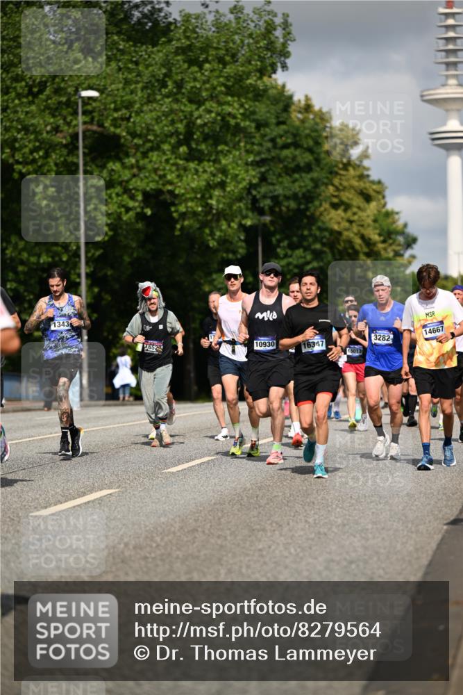 29.06.2025 - hella hamburg halbmarathon Dr. Thomas Lammeyer http://msf.ph/oto/8279564 29.06.2025 09:53:12 Kennedybrücke 1343, 1445, 1800, 1975, 2324, 2573, 2750, 2949, 3116, 3136, 3282, 3431, 4148, 4303, 4425, 4766, 5248, 5648, 5889, 6123, 6149, 7035, 7229, 8358, 8370, 8465, 9264, 9265, 9296, 9914, 10930 meine-sportfotos.de