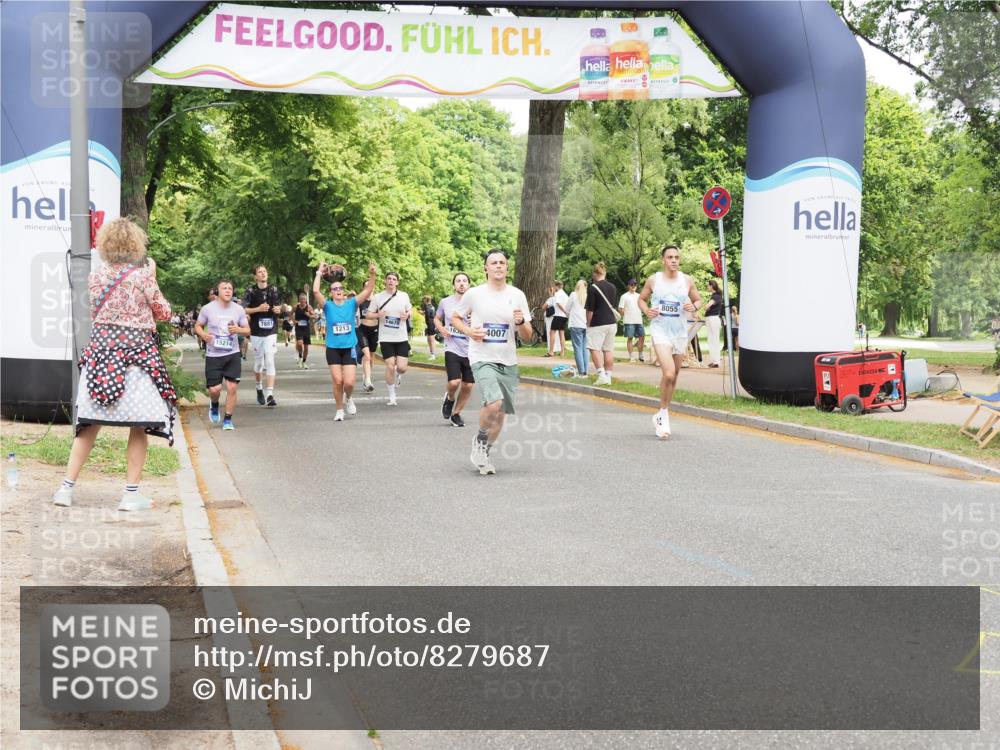 29.06.2025 - hella hamburg halbmarathon MichiJ http://msf.ph/oto/8279687 29.06.2025 10:57:37 Zwischen KM18-KM19 1213, 2110, 4007, 8055, 14679, 15531, 16323, 18957 meine-sportfotos.de