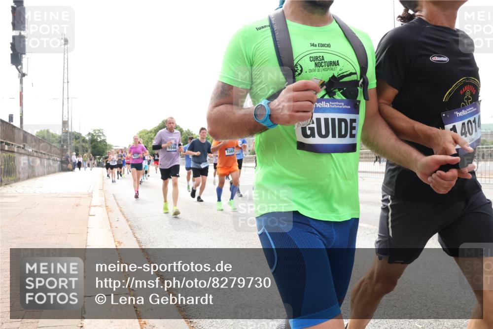 29.06.2025 - hella hamburg halbmarathon Lena Gebhardt http://msf.ph/oto/8279730 29.06.2025 10:20:26 Lombardsbrücke 1046, 14, 106931, 4014, 1011, 1046, 1069, 1110, 1115, 1471, 1474, 2053, 2064, 2101, 2325, 2478, 2834, 3278, 3434, 3733, 3781, 3842, 4154, 4166, 4288, 4422, 4585, 4614, 4737, 4739, 4754, 4869, 5181, 5397, 5556, 5625, 5659, 5811, 5812, 5831, 5937, 6951, 7018, 7101, 7131, 7519, 7739, 7744, 7808, 8025, 8387, 8462, 8588, 8738, 9136, 9196, 9722, 9735, 9873, 10041, 10414, 10550, 10595, 10613, 10647, 10701, 10754, 11028, 11100, 11603, 11835, 11995 meine-sportfotos.de